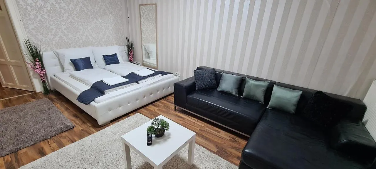 Elegant Apartment In The Hearth Of Budapest 0*,  Ungheria